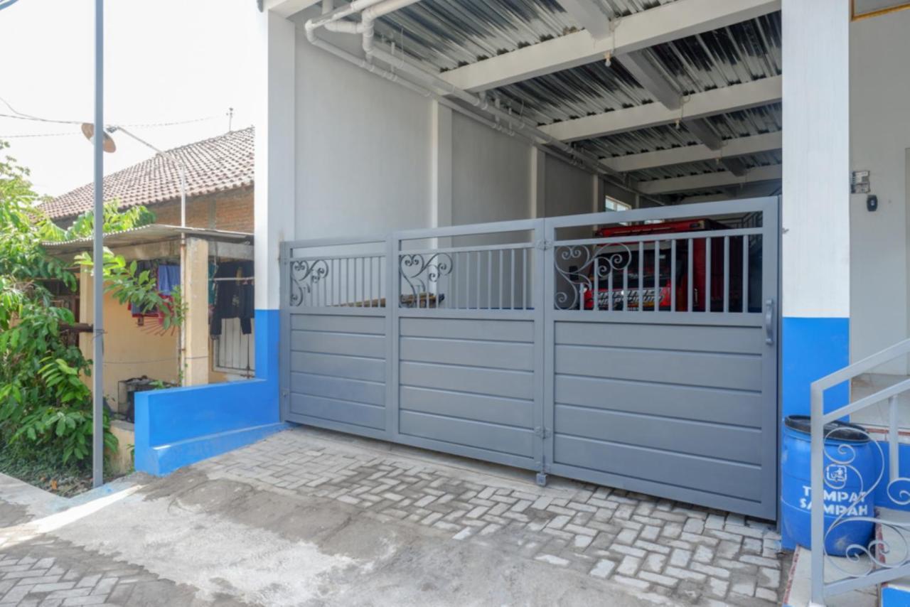 Reddoorz Near Universitas Semarang 2 Alastuwo Exterior foto